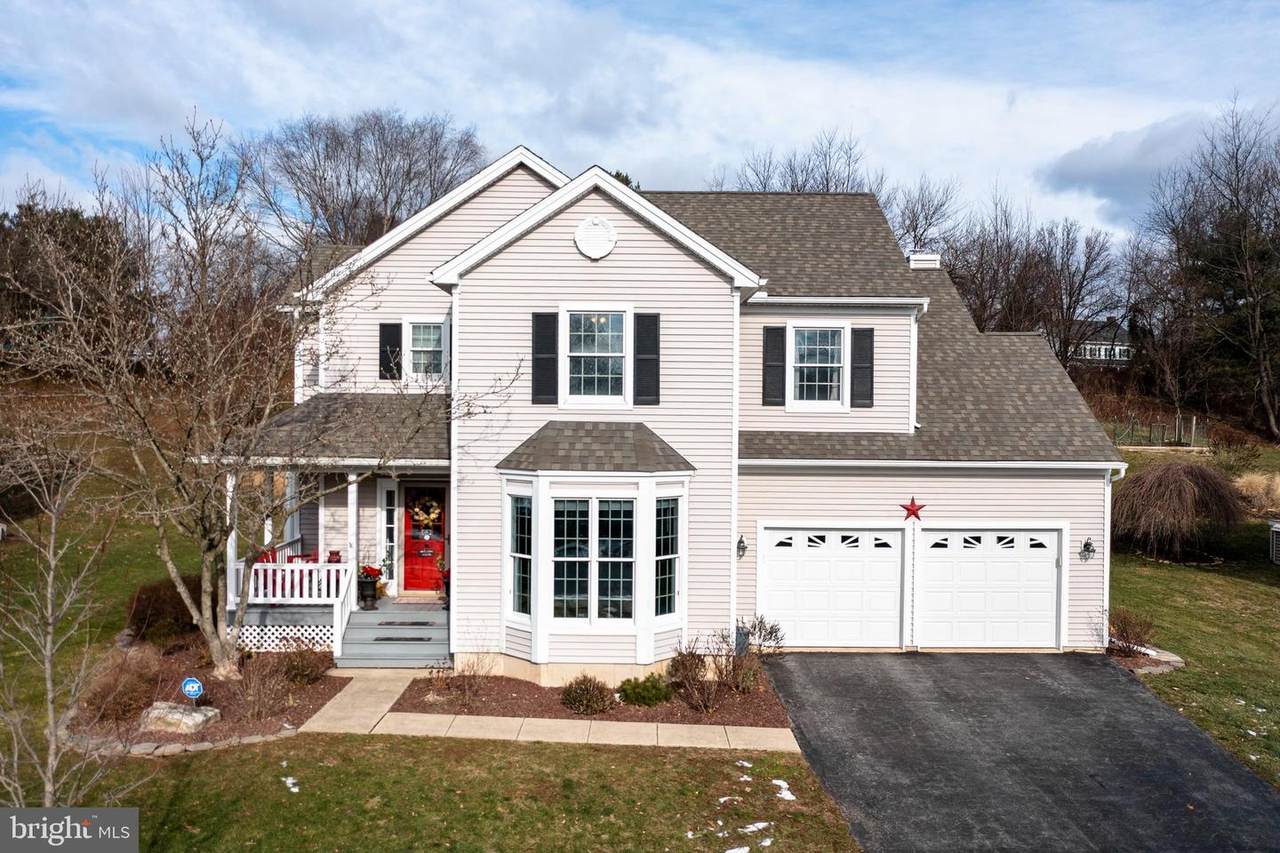 605 Perimeter Drive - Photo 1