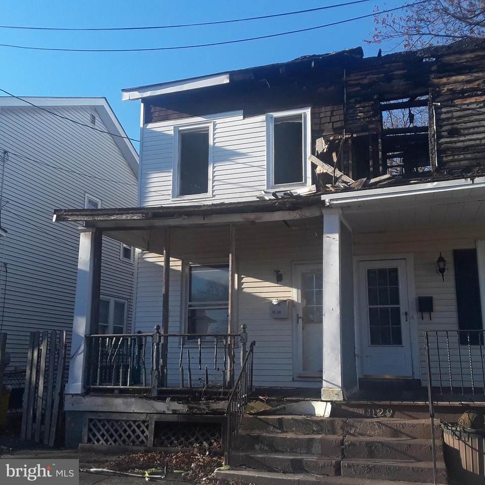 1031 Fairmount Avenue - Photo 1