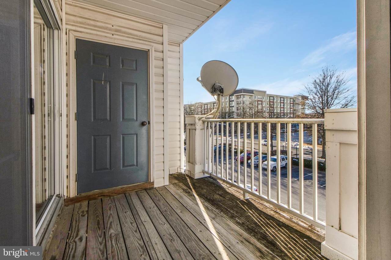 8951 Town Center Circle - Photo 1