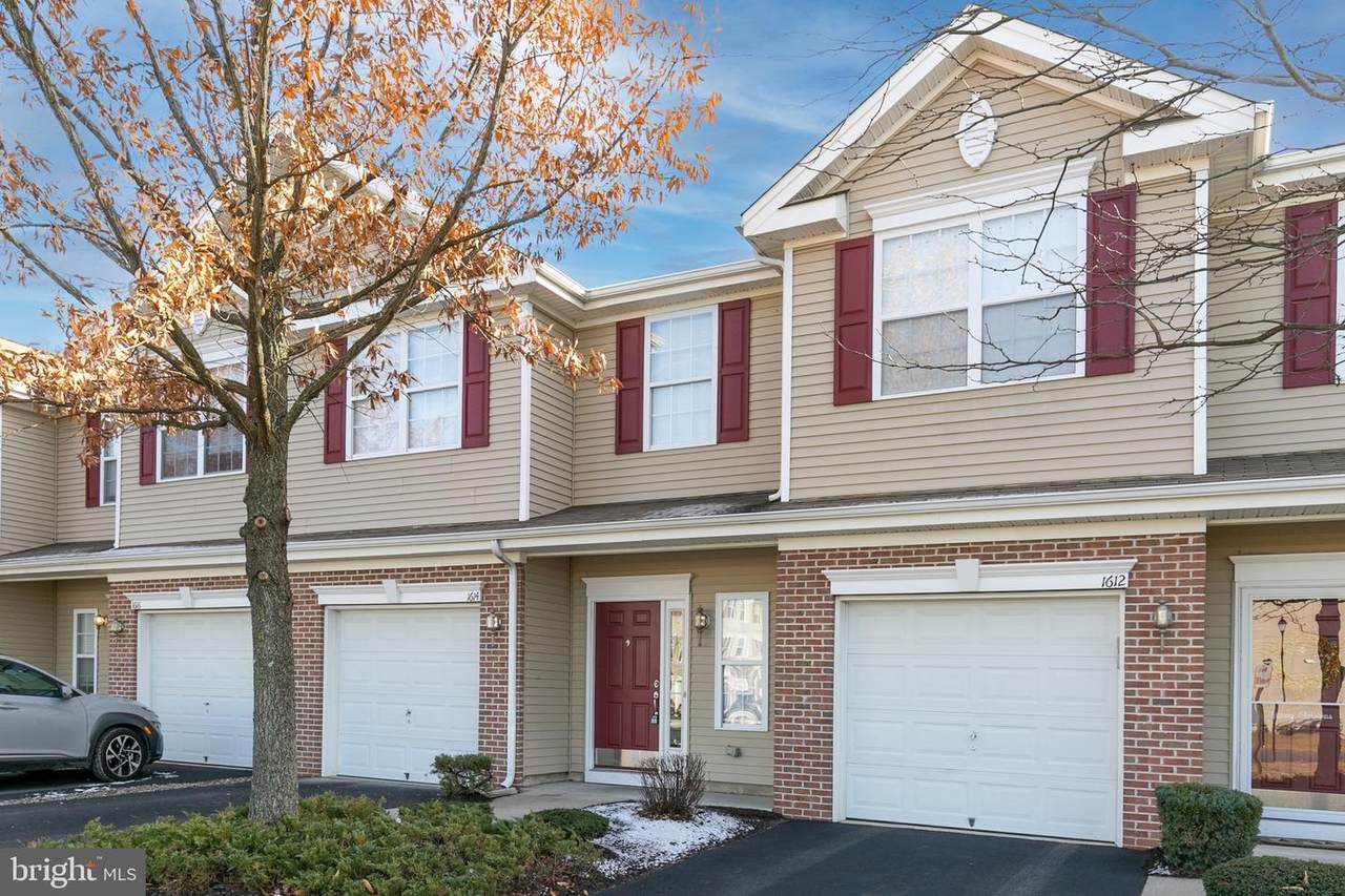 1614 Fela Drive - Photo 1