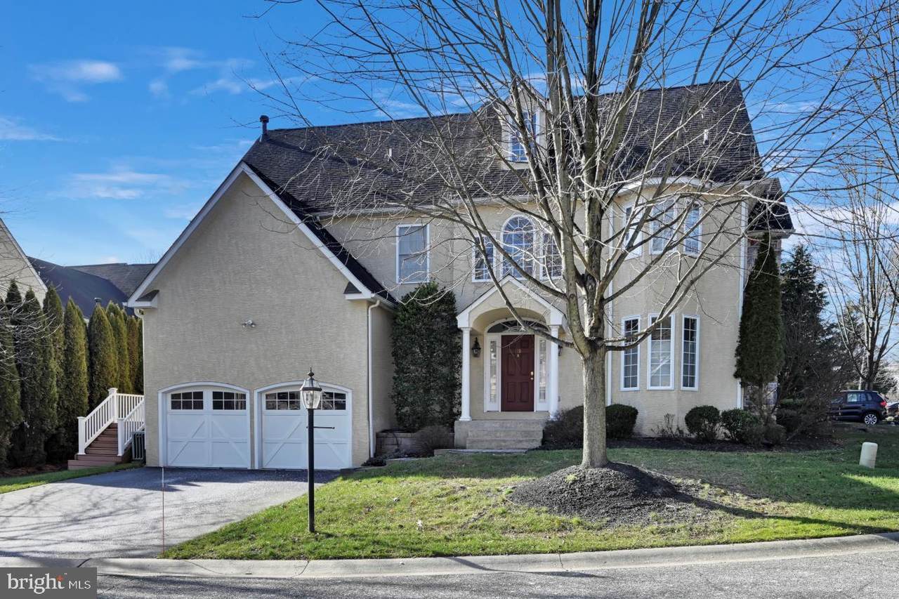 138 Overlook Drive - Photo 1