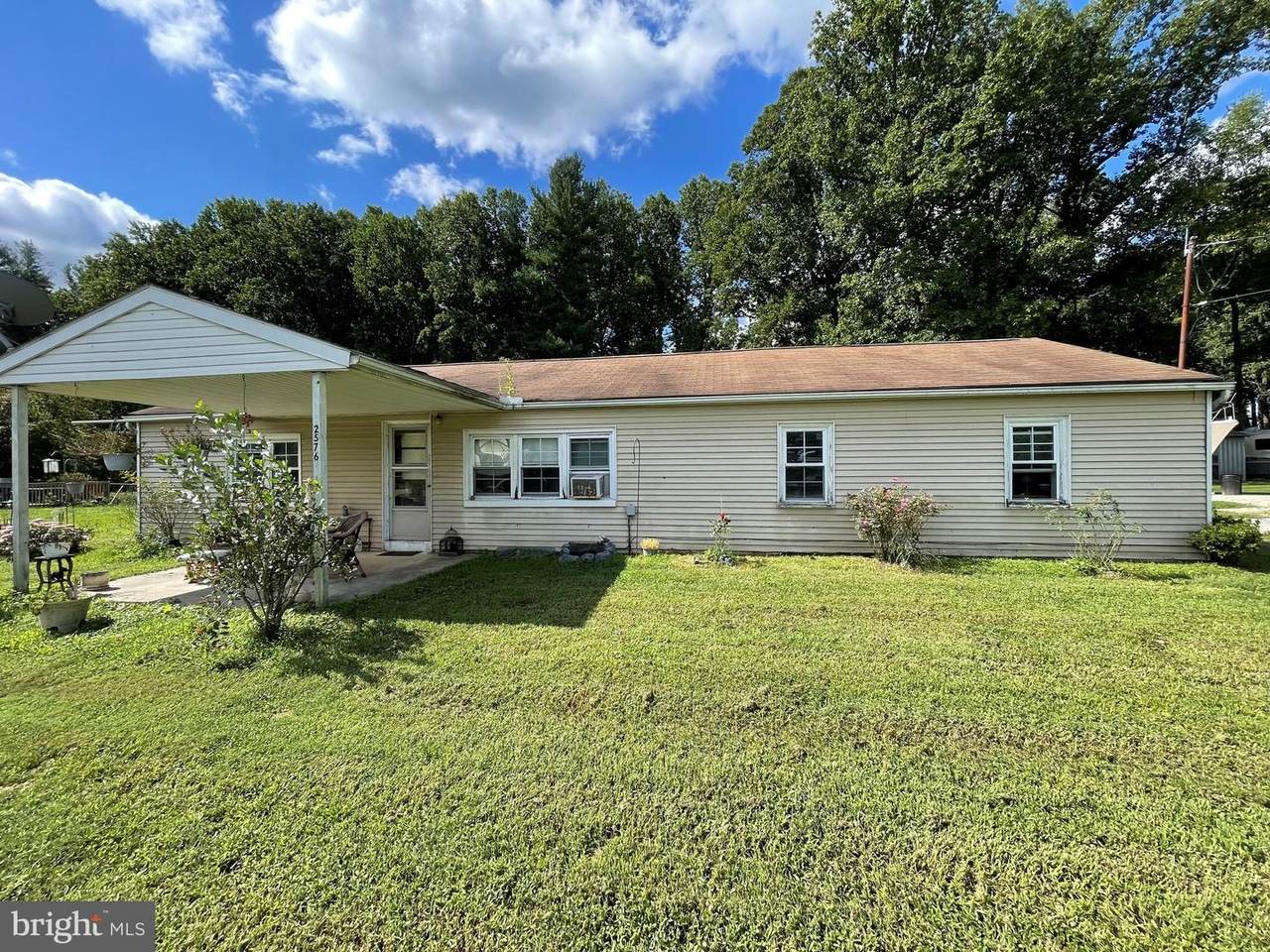 2576 Joseph Biggs Highway - Photo 1