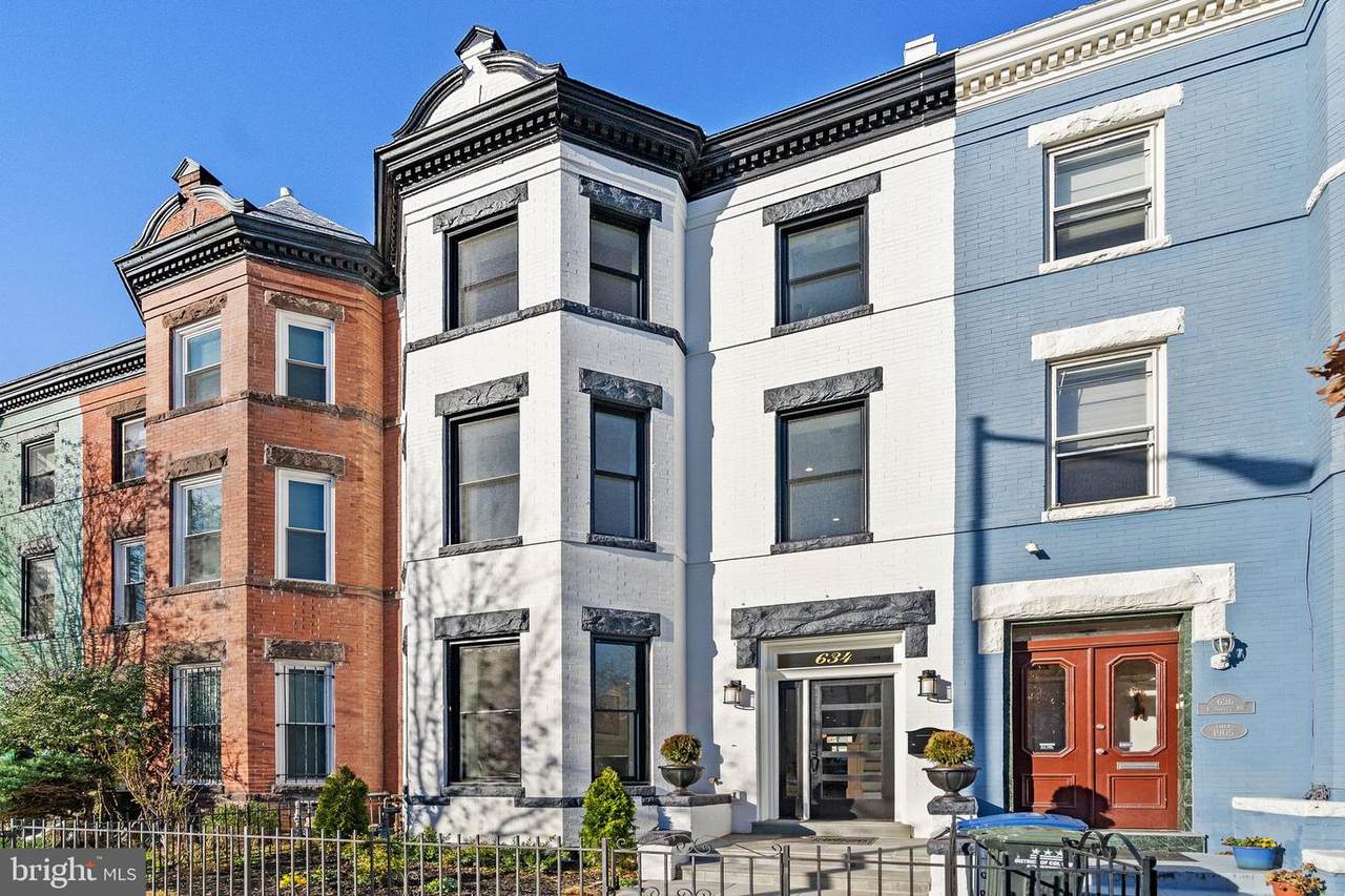 634 F Street - Photo 1