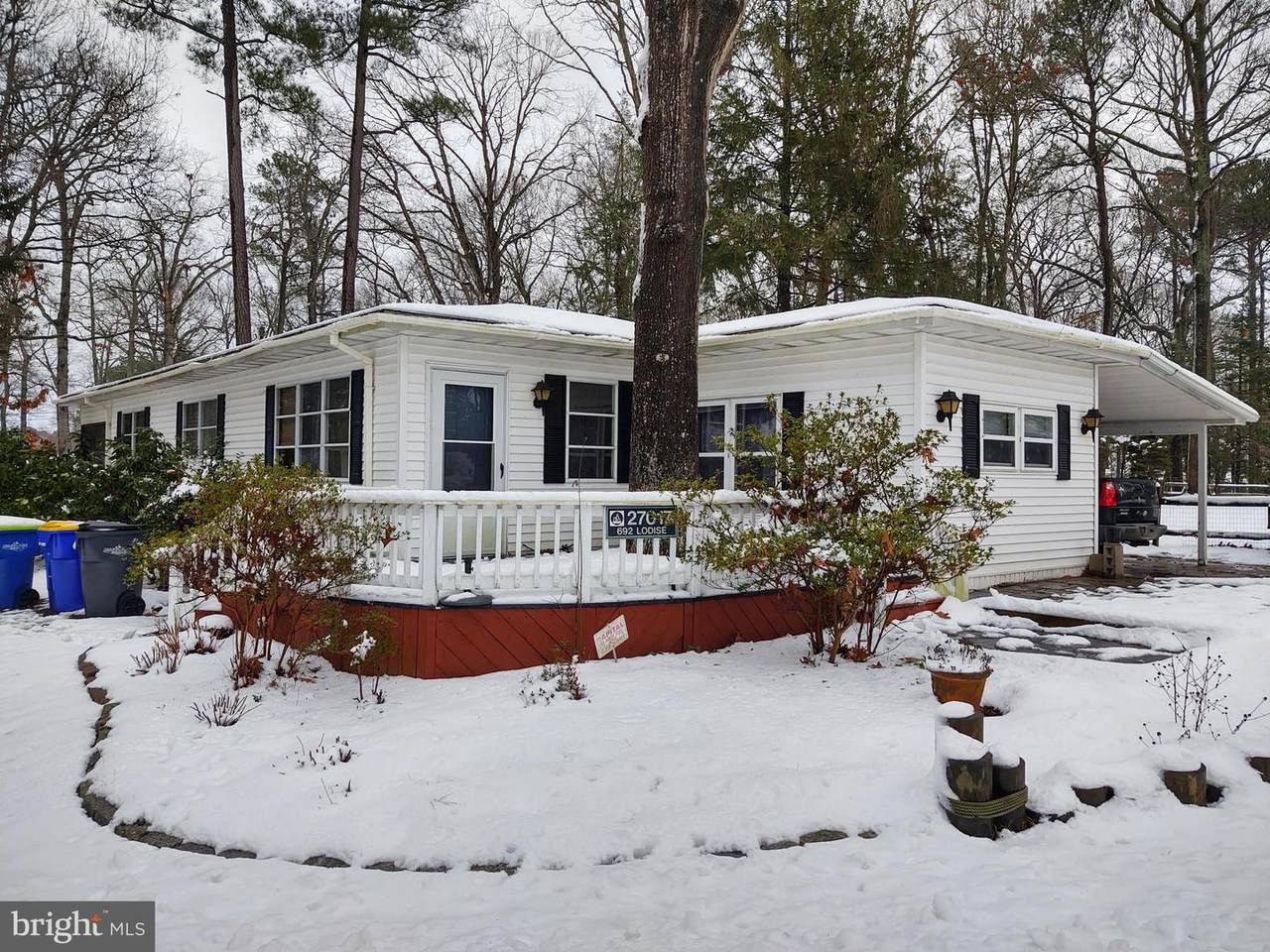 27017 Flipper Road - Photo 1