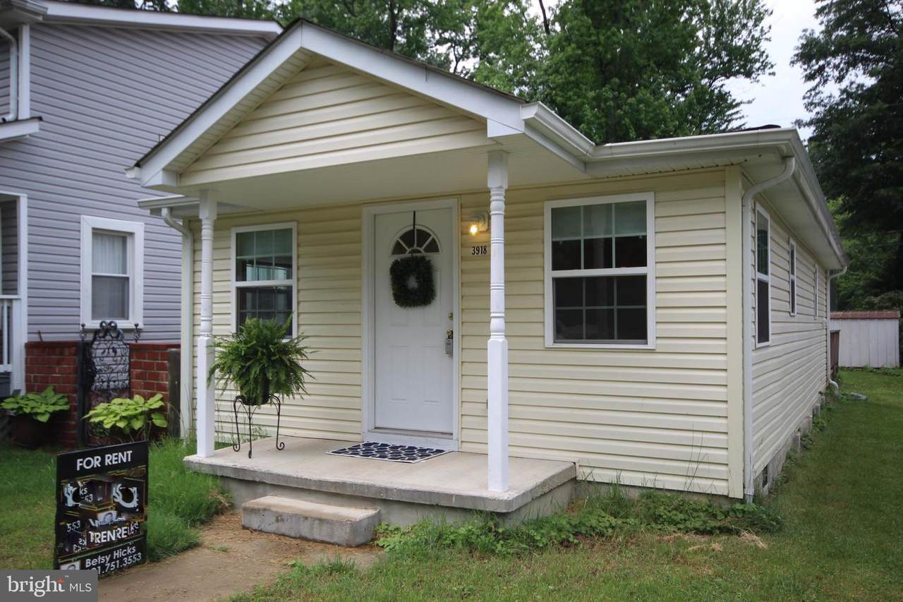 3918 5TH Street - Photo 1