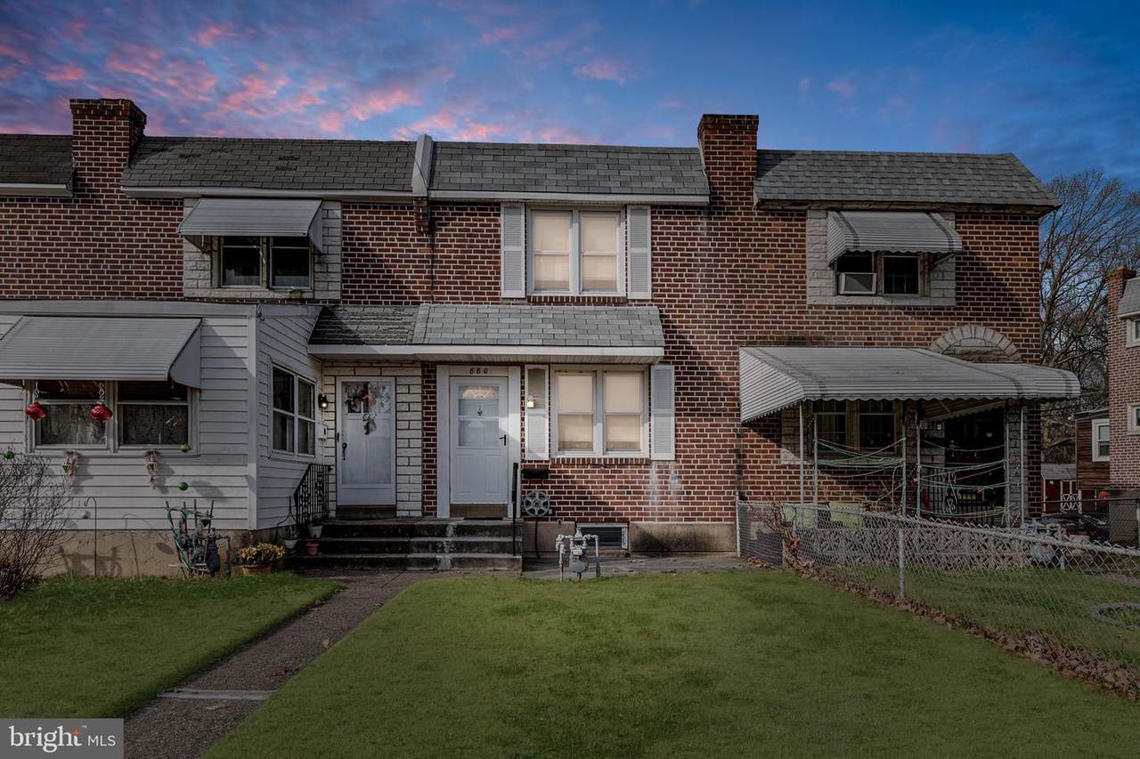 880 Taylor Drive - Photo 1