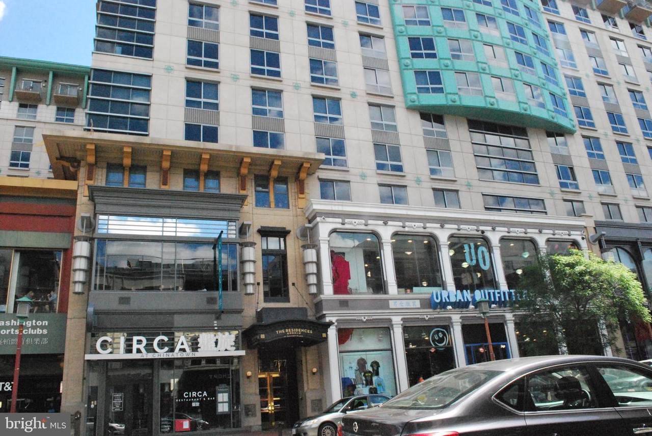 777 7TH Street - Photo 1