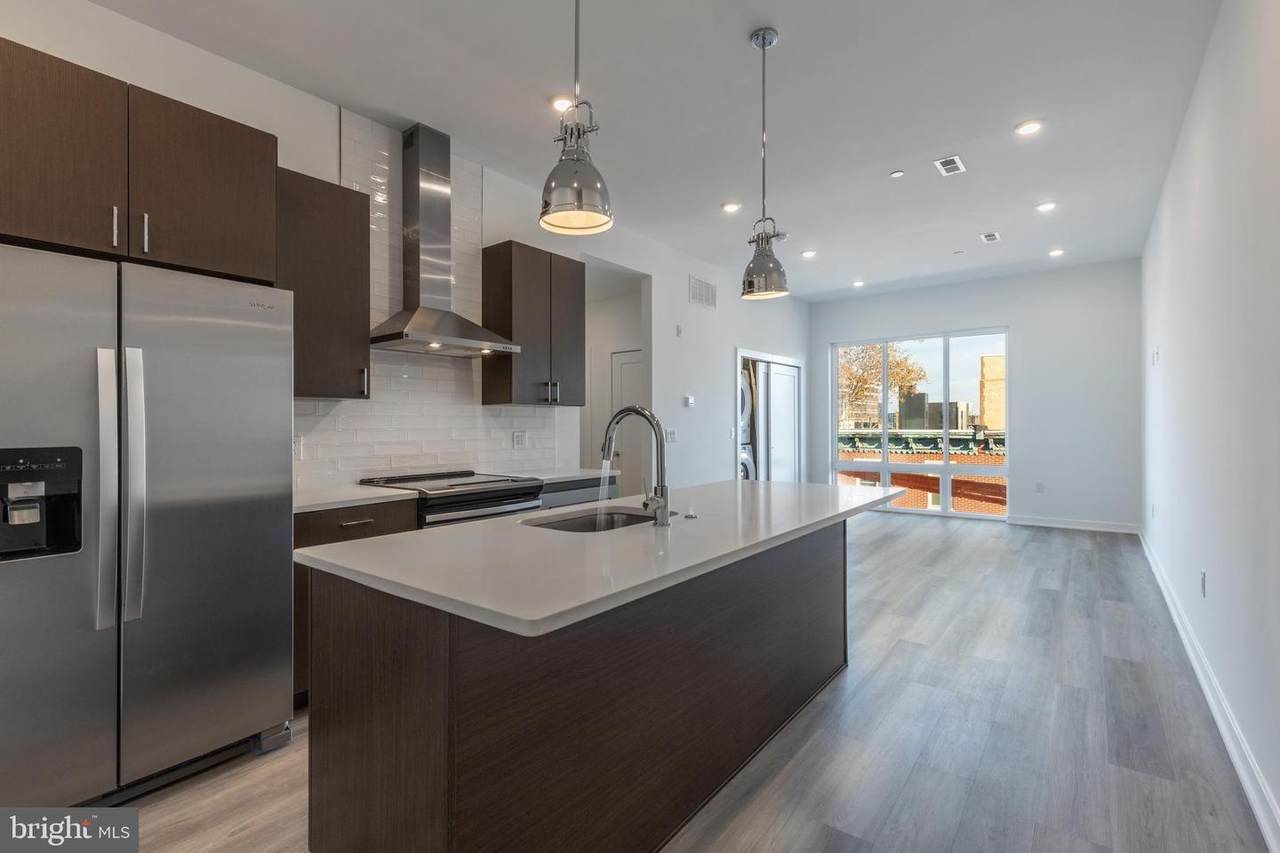 710 16TH Street - Photo 1