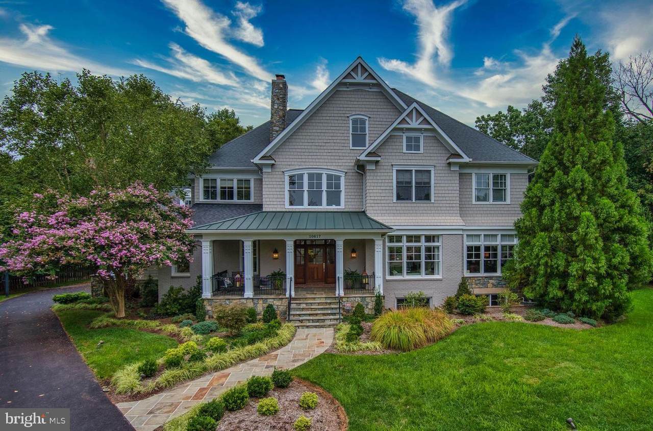 10617 Macarthur Boulevard - Photo 1