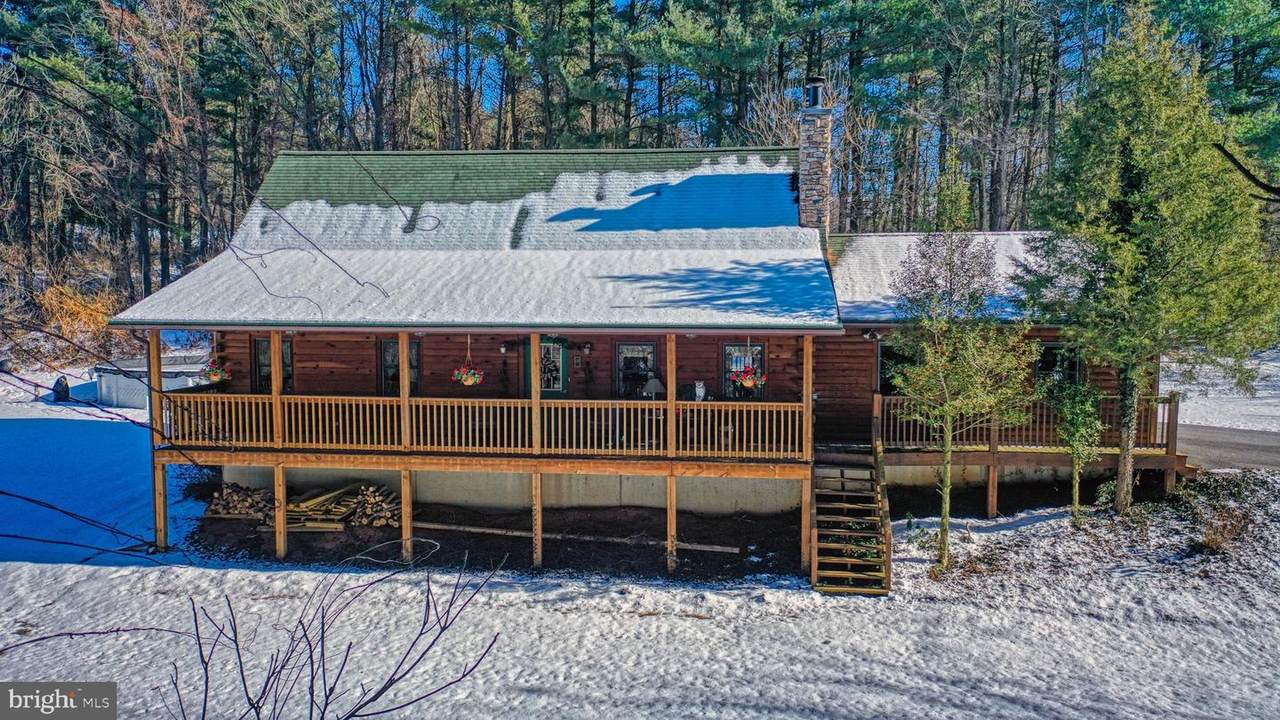 2555 Centerport Road - Photo 1