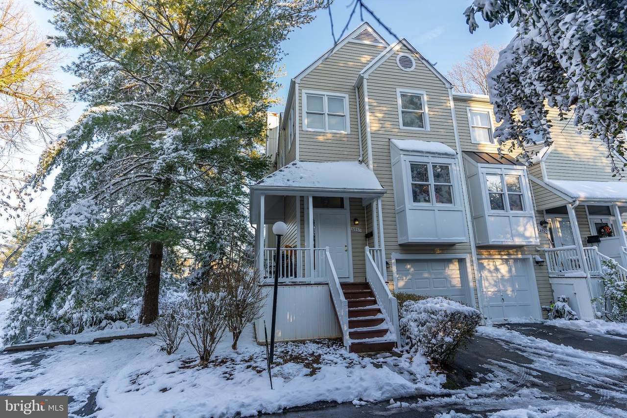 6967 Fairfax Drive - Photo 1