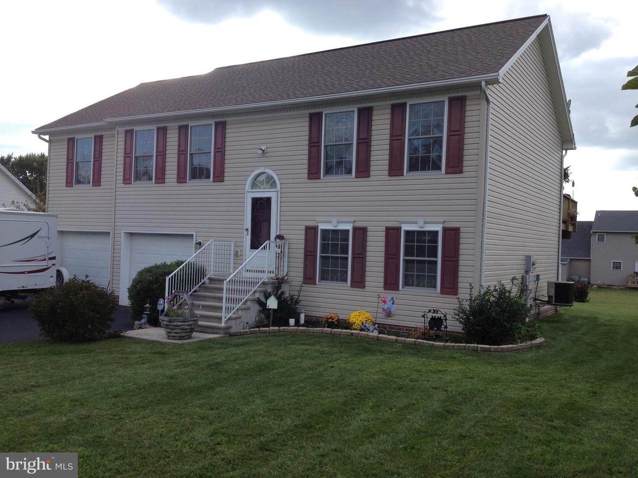 13171 Seneca Drive - Photo 1