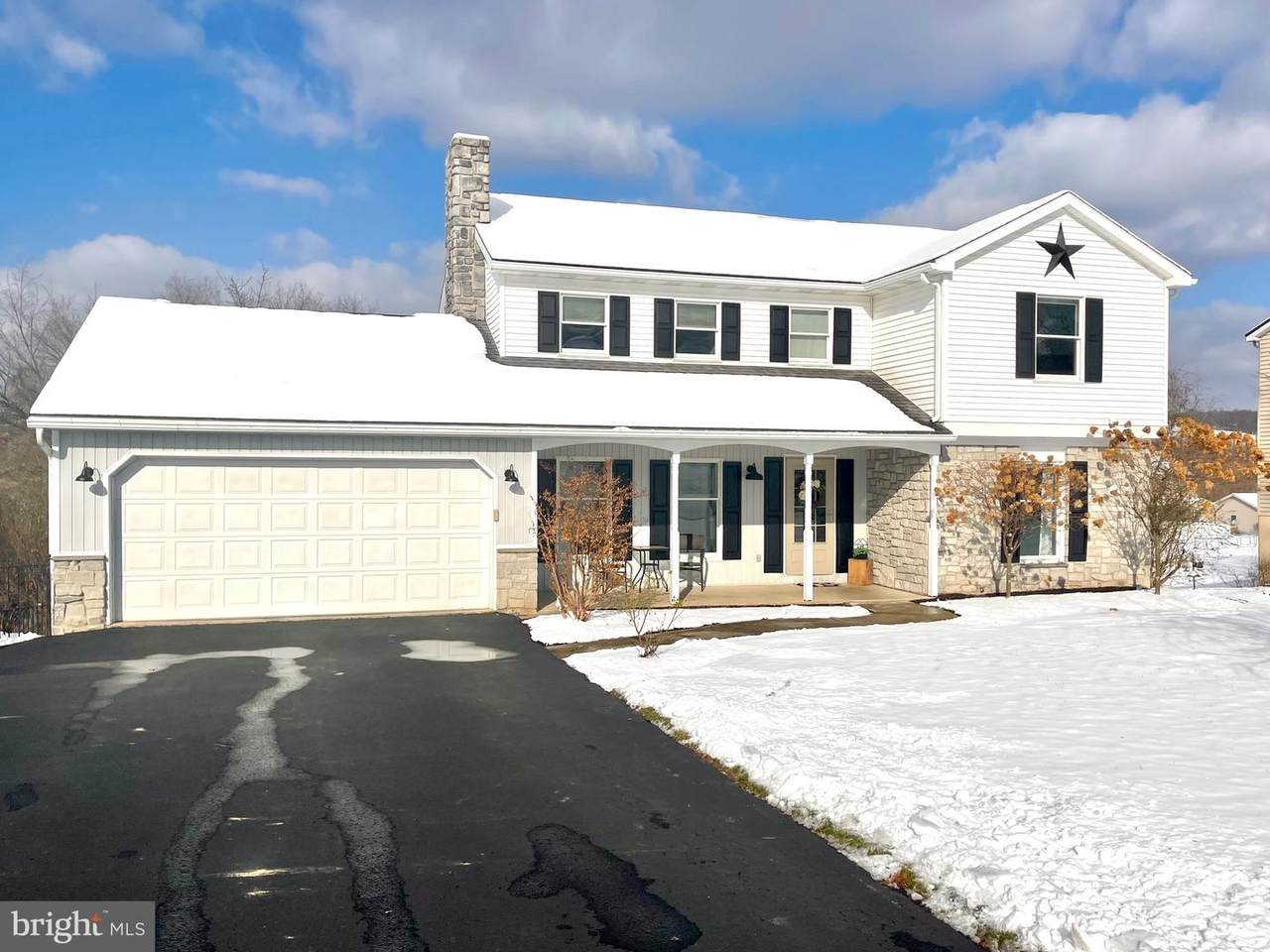 101 Sycamore Drive - Photo 1