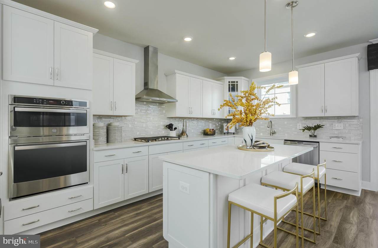 58 Garden Meadow Place - Photo 1