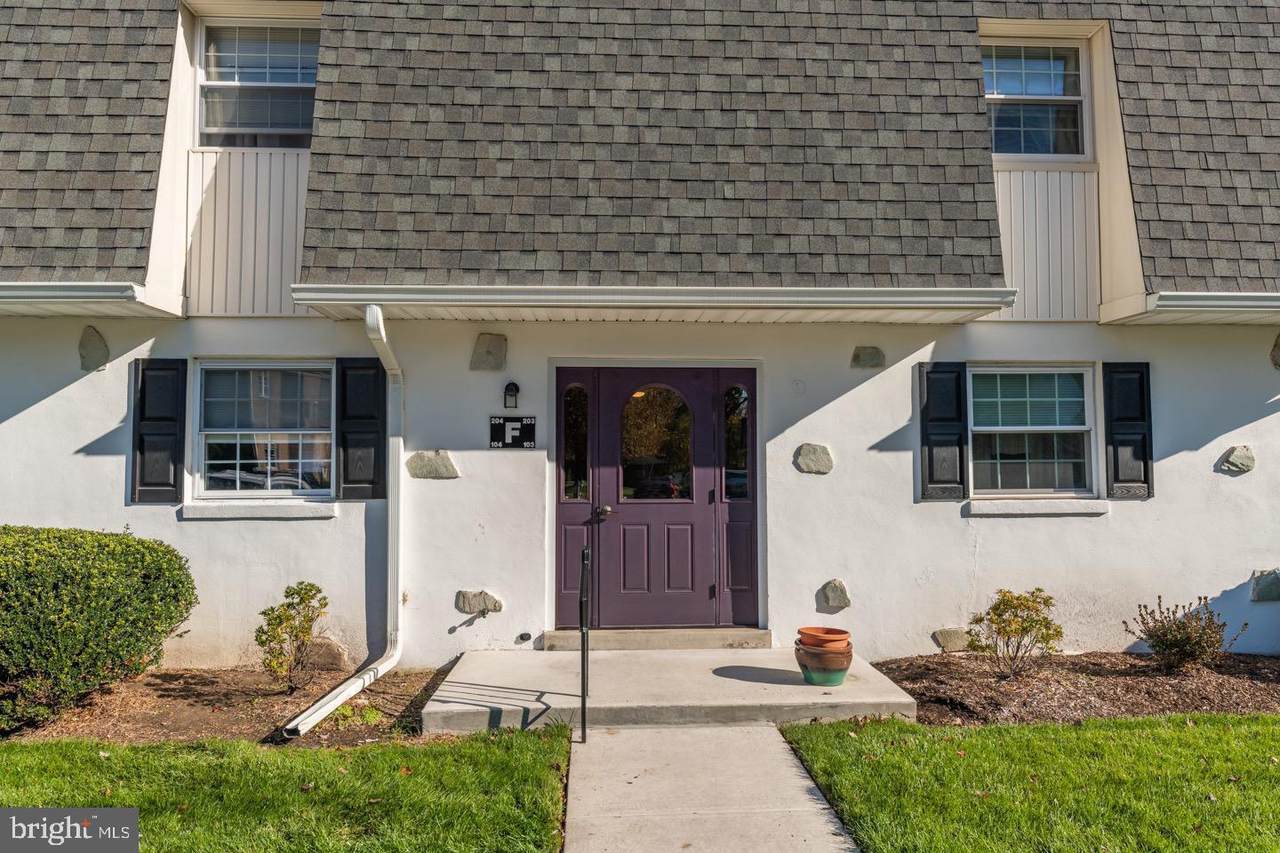 598 Belmont Ave - Photo 1