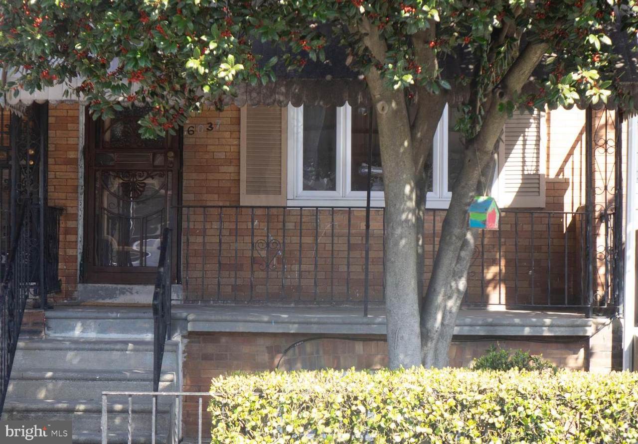 6037 Thompson Street - Photo 1