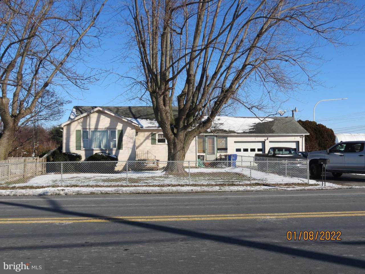 2005 Seven Hickories Road - Photo 1