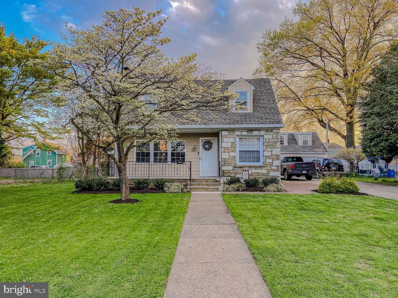 1914 Kohl Street - Photo 1