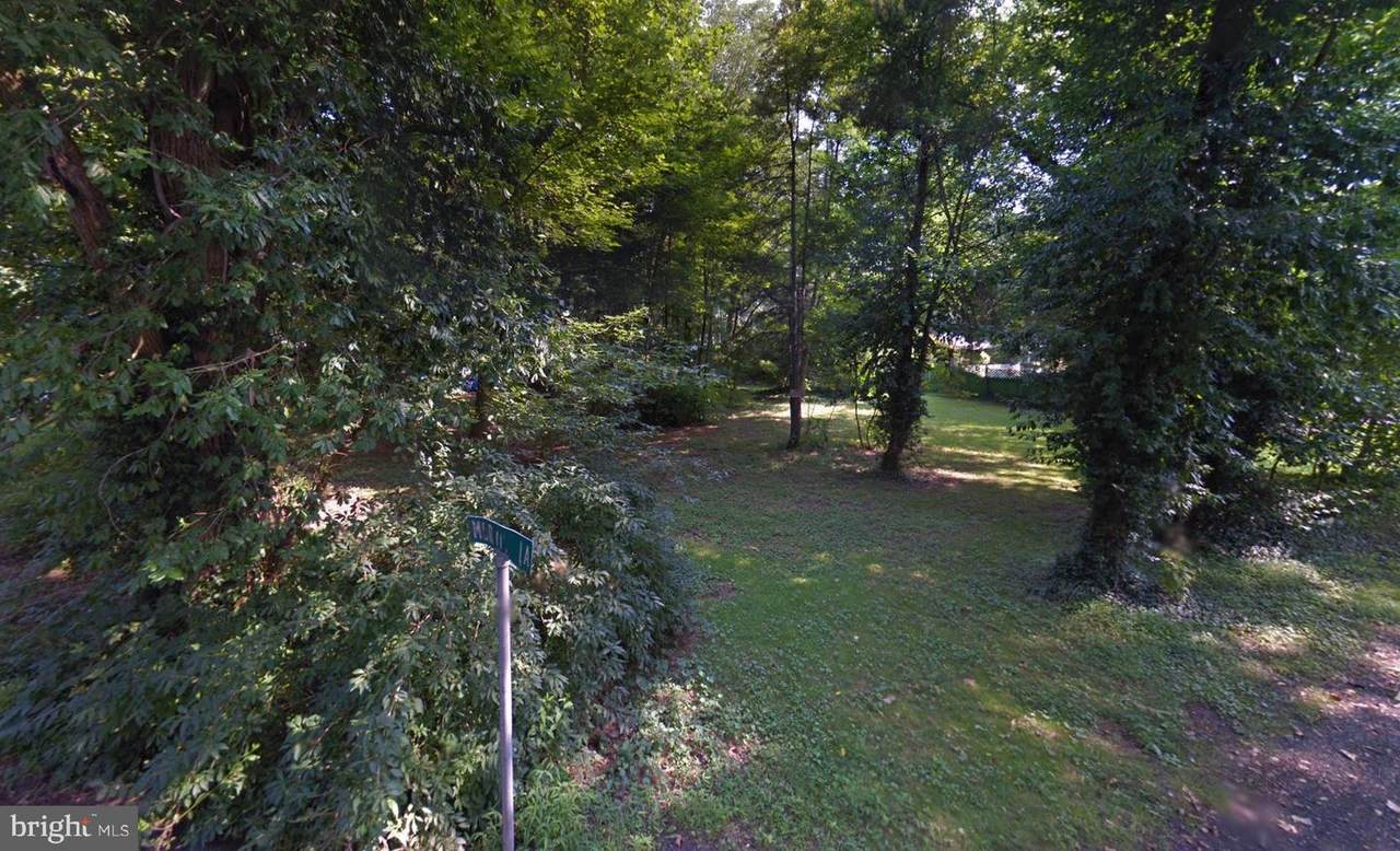 205 Riverside Avenue - Photo 1