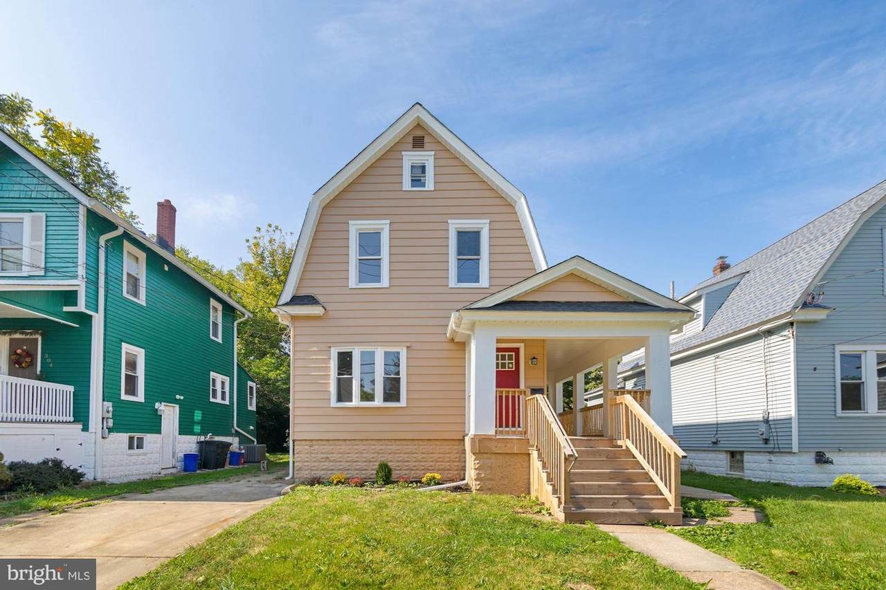 302 Sloan Avenue - Photo 1