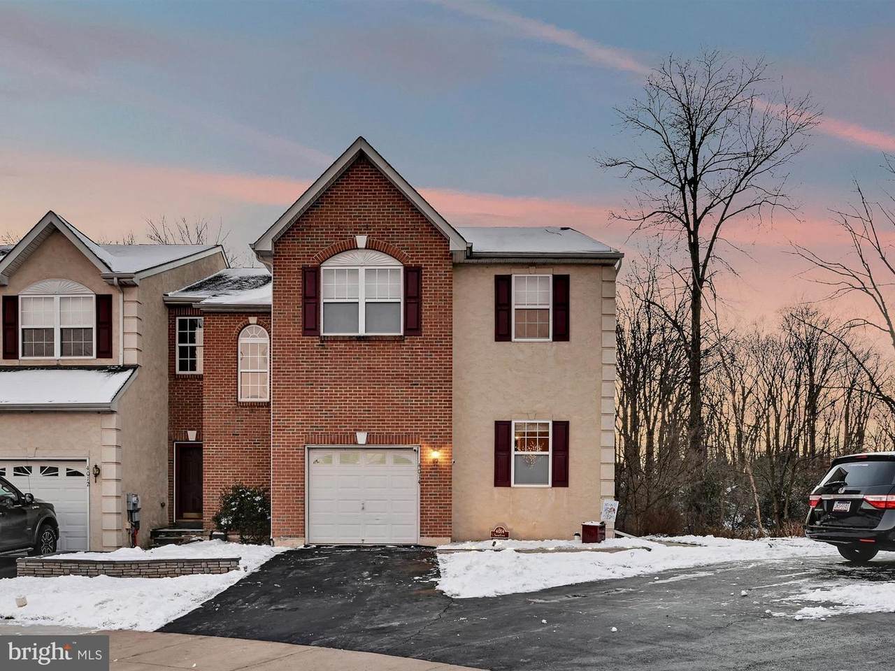 4014 Sarah Court - Photo 1