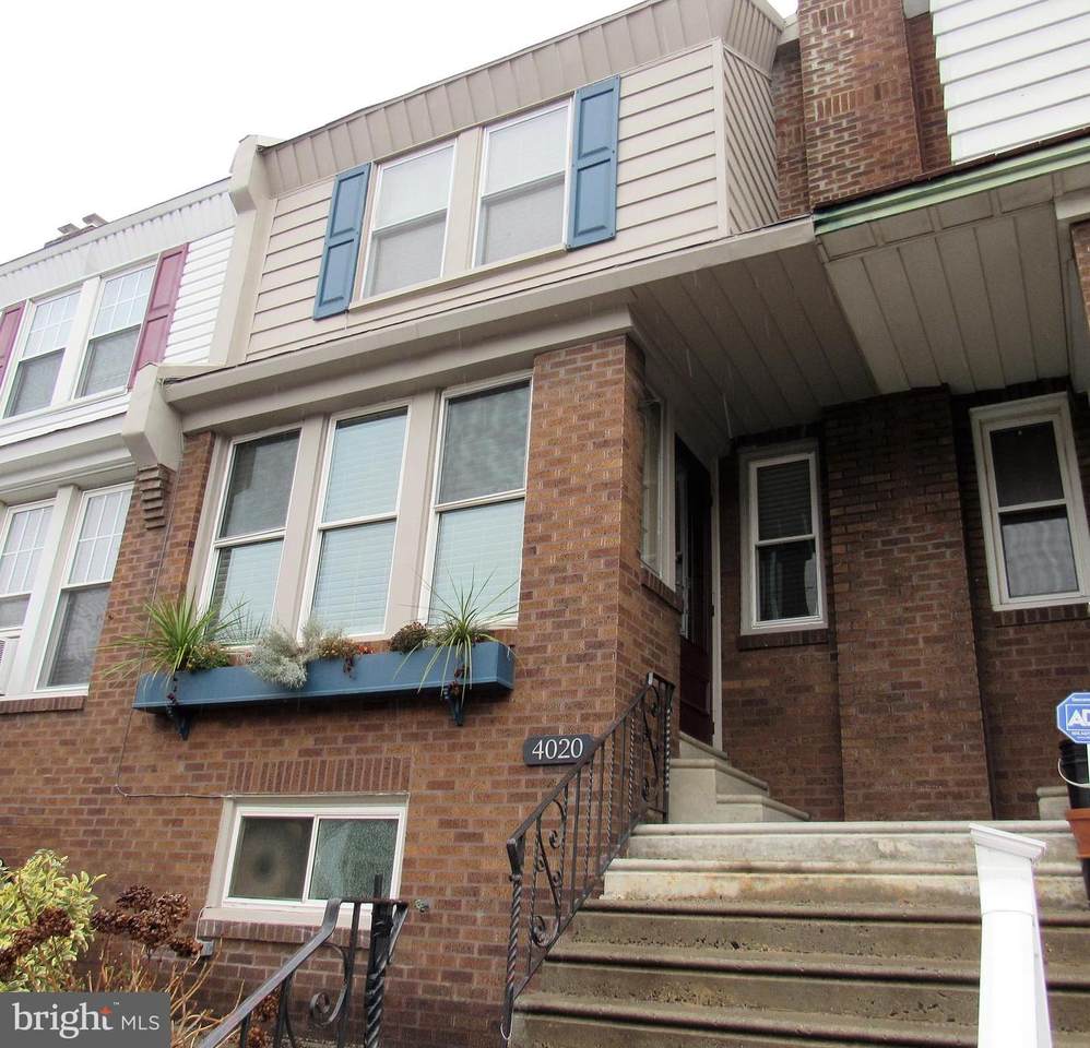 4020 Vista Street - Photo 1