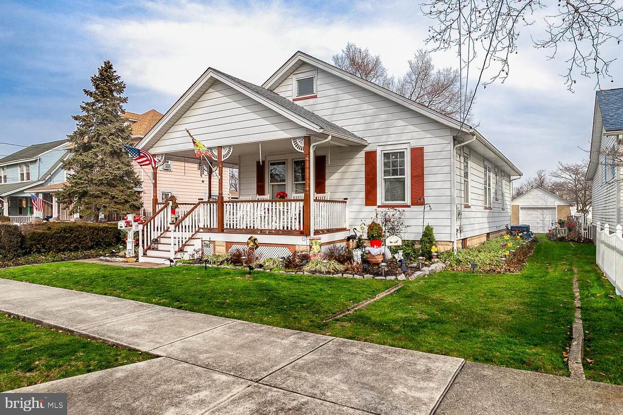 615 Delaware Avenue - Photo 1