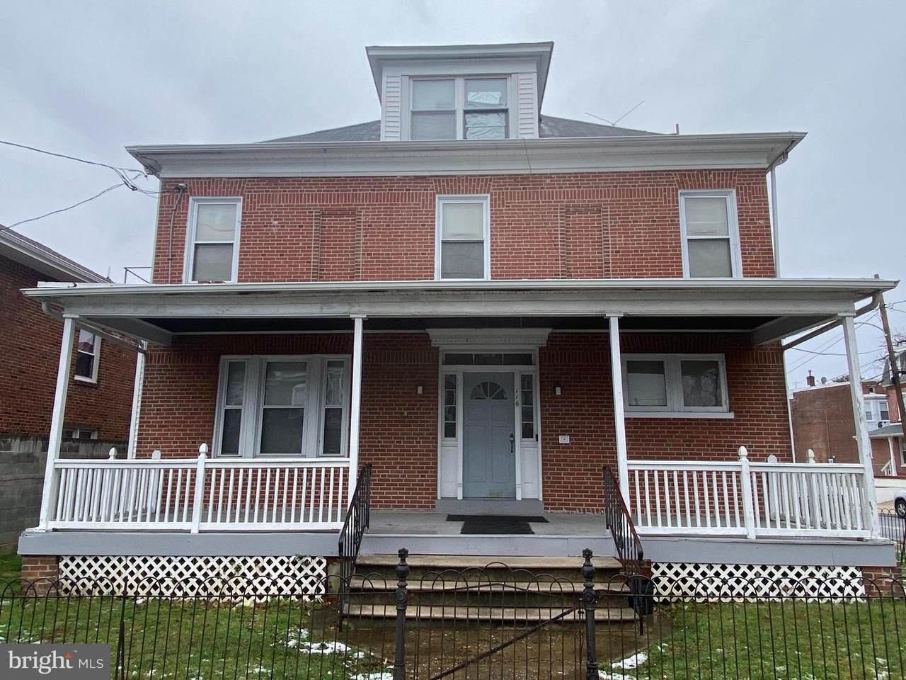 116 30TH Street - Photo 1