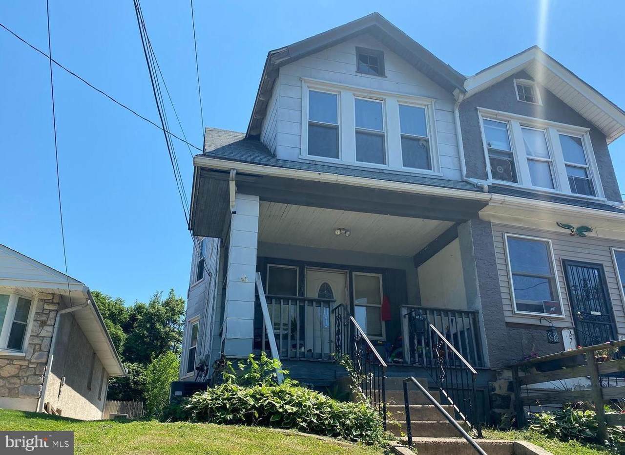 39 Sycamore Avenue - Photo 1