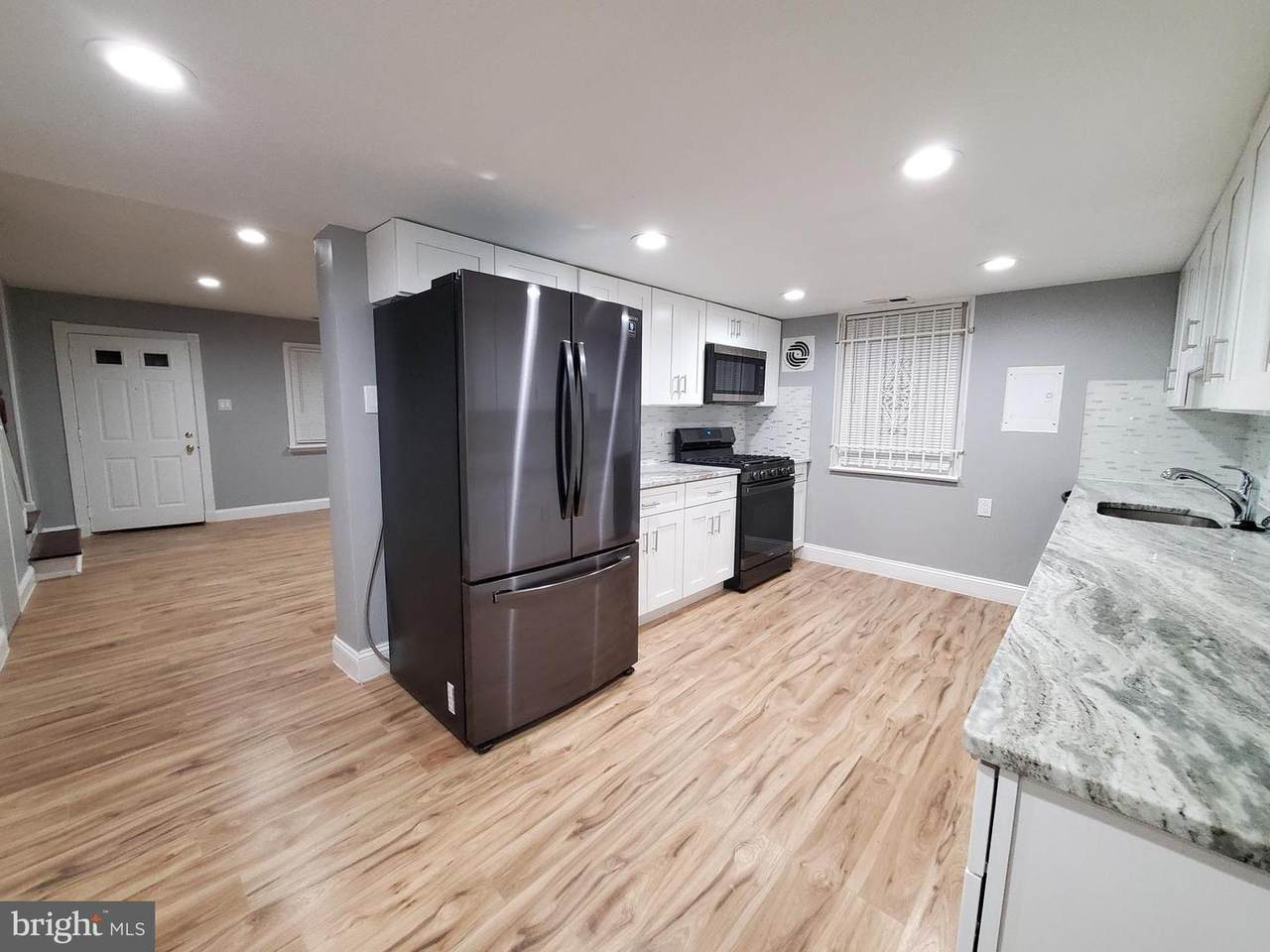 9903 Wingtip Road - Photo 1