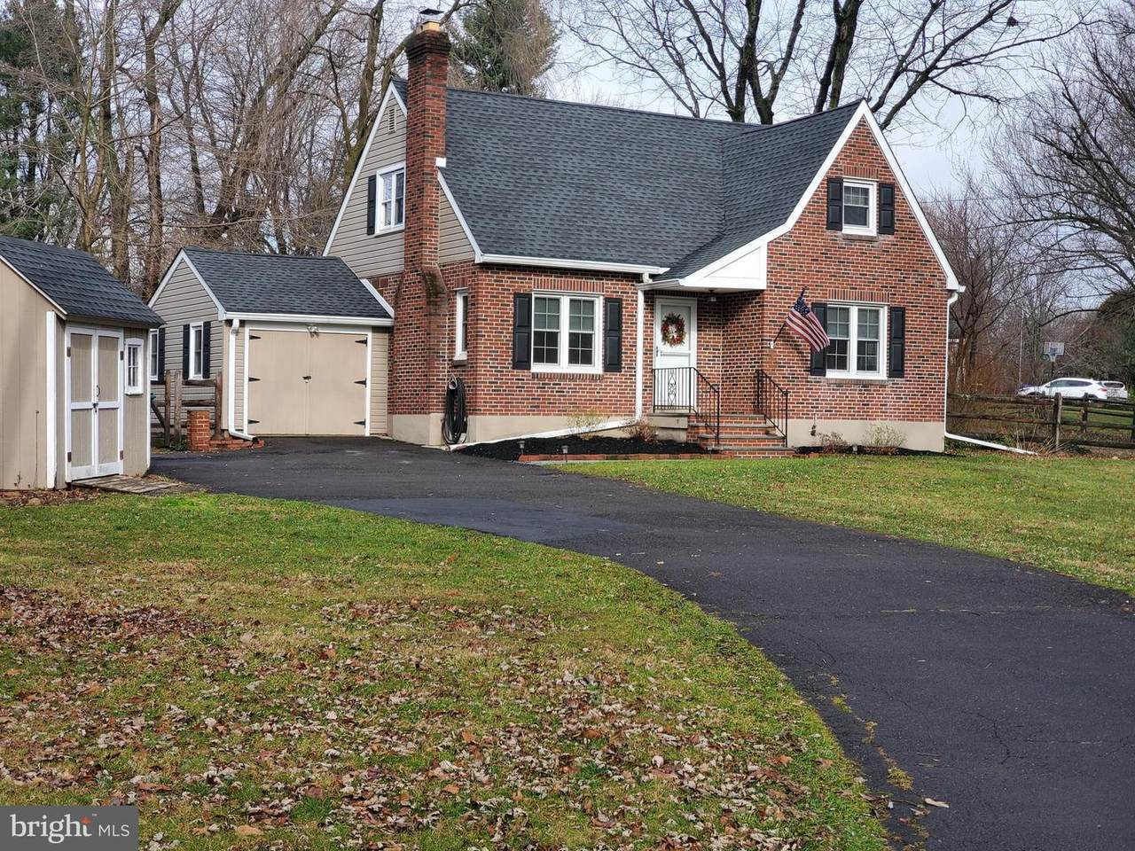 2207 Herblew Road - Photo 1
