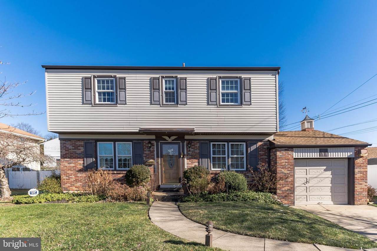 873 Pine Hill Avenue - Photo 1