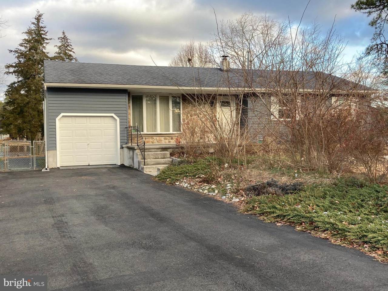17 Chippewa Trail - Photo 1