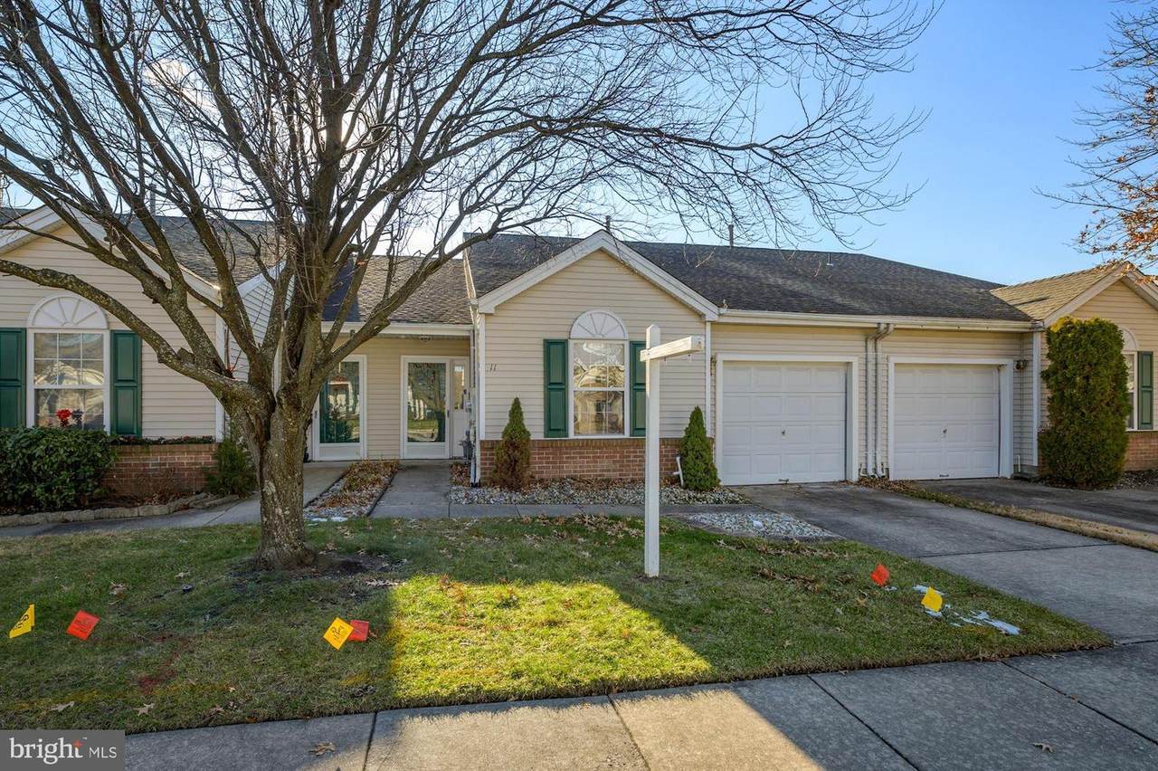 11 Goldenrod Drive - Photo 1