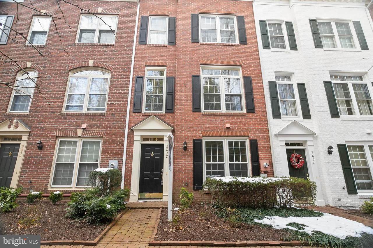 8852 Mansion View Court - Photo 1