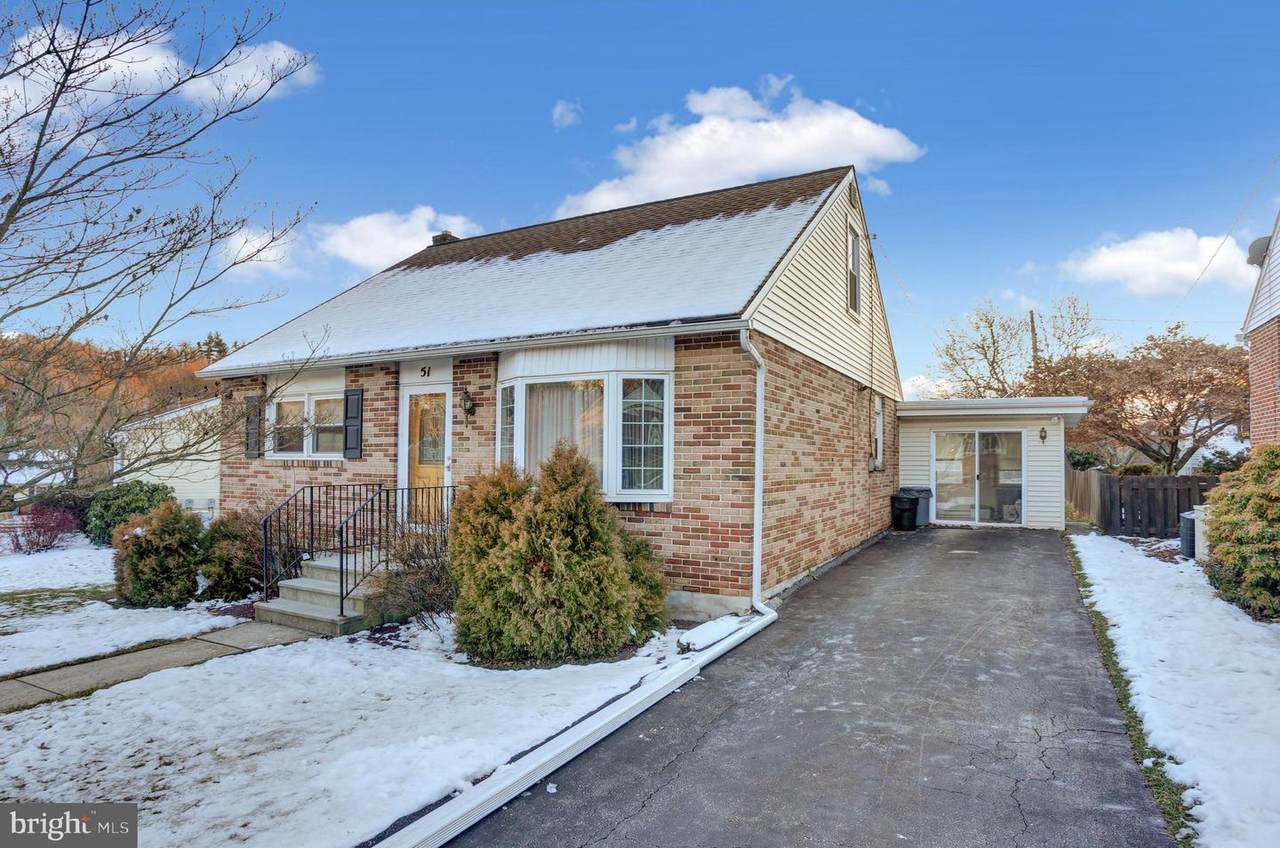 51 Wesleyan Drive - Photo 1