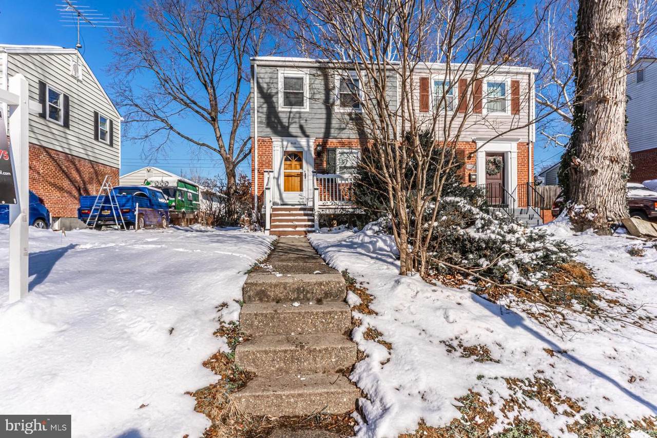 2122 Arlington Terrace - Photo 1