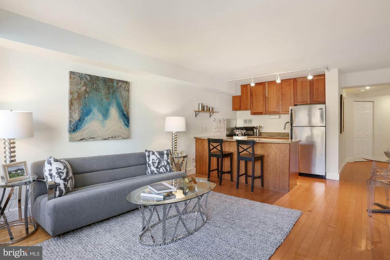 1801 Clydesdale Place - Photo 1