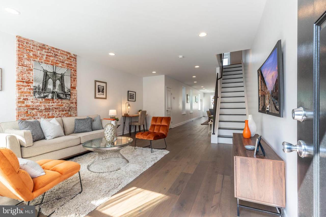 1732 19TH Street - Photo 1