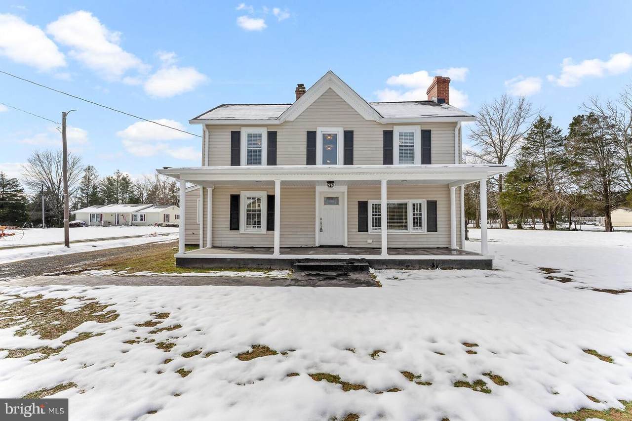 9284 Elk Run Road - Photo 1