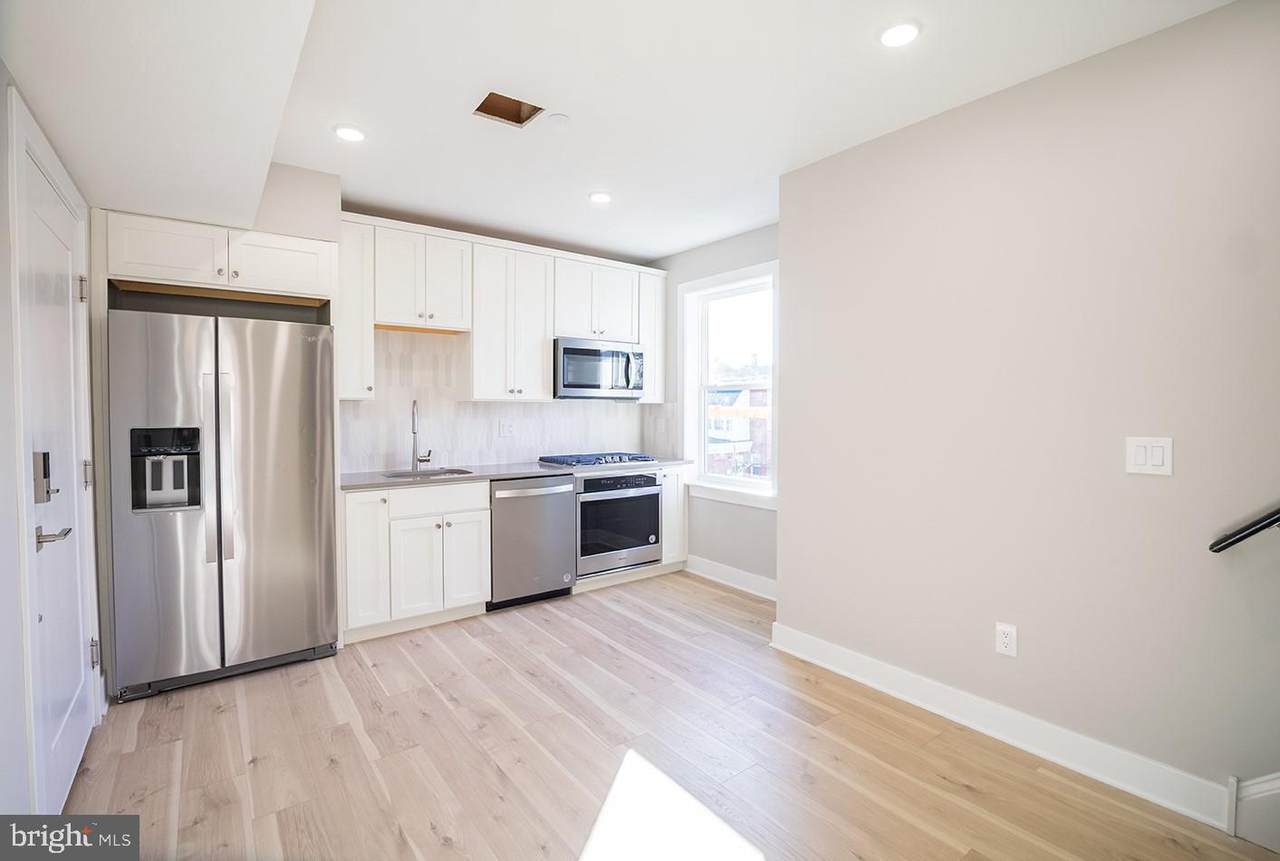 4926 Locust Street - Photo 1