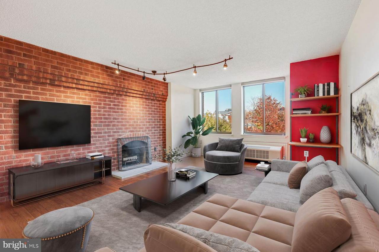 1318 22ND Street - Photo 1