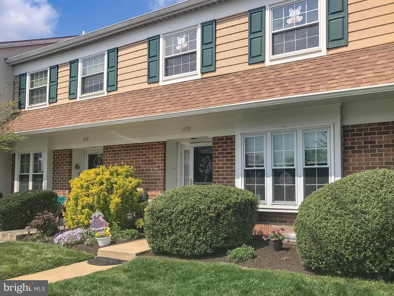 1370 Putnam Boulevard - Photo 1