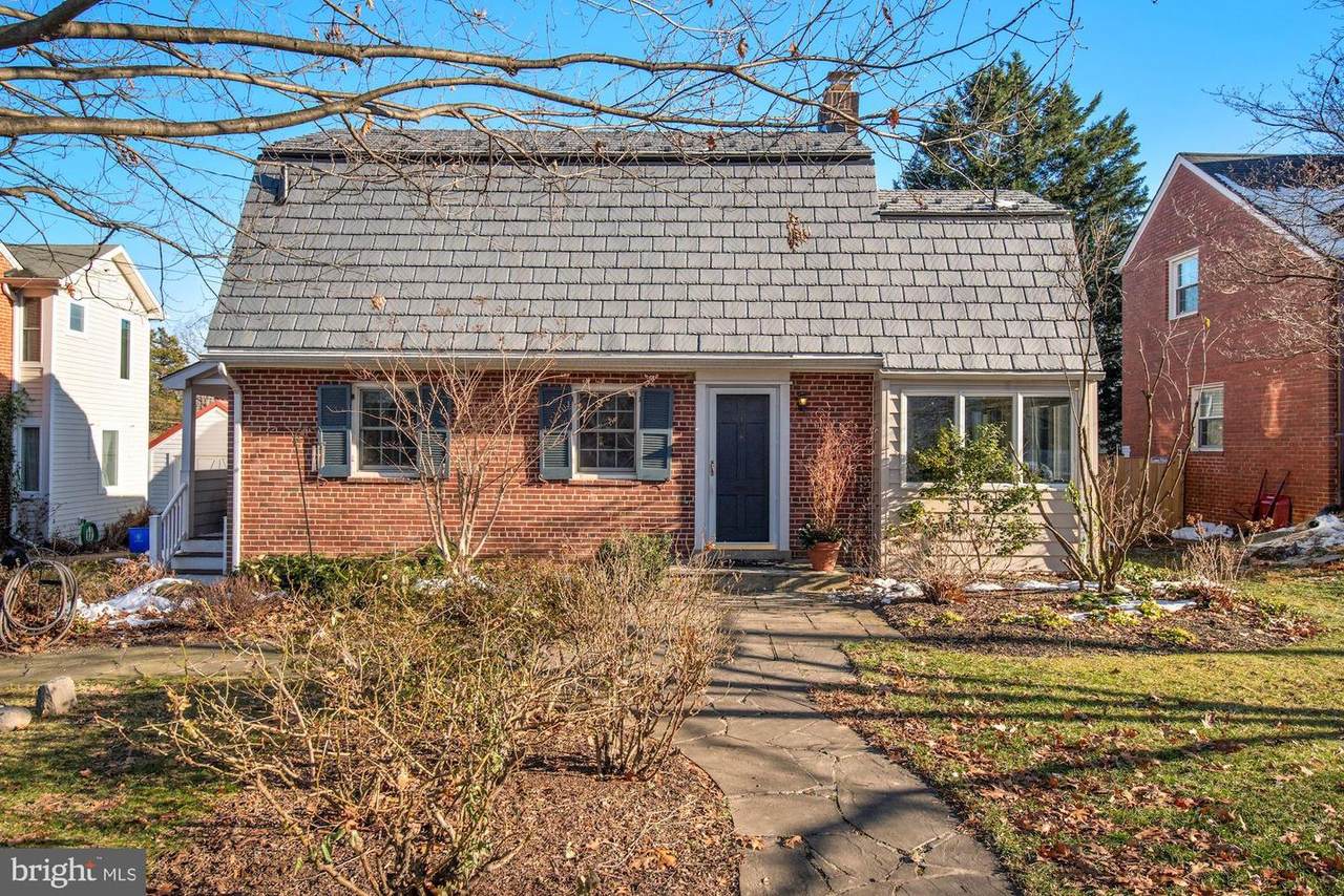612 Pershing Drive - Photo 1