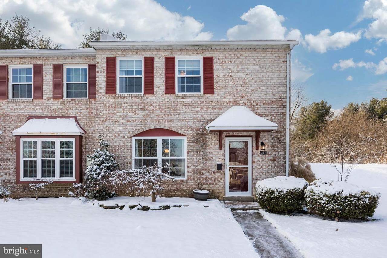 327 Gwynedd Court - Photo 1