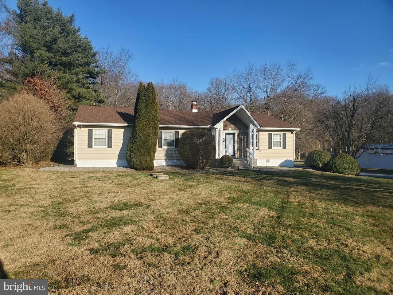 3 Lauren Drive - Photo 1