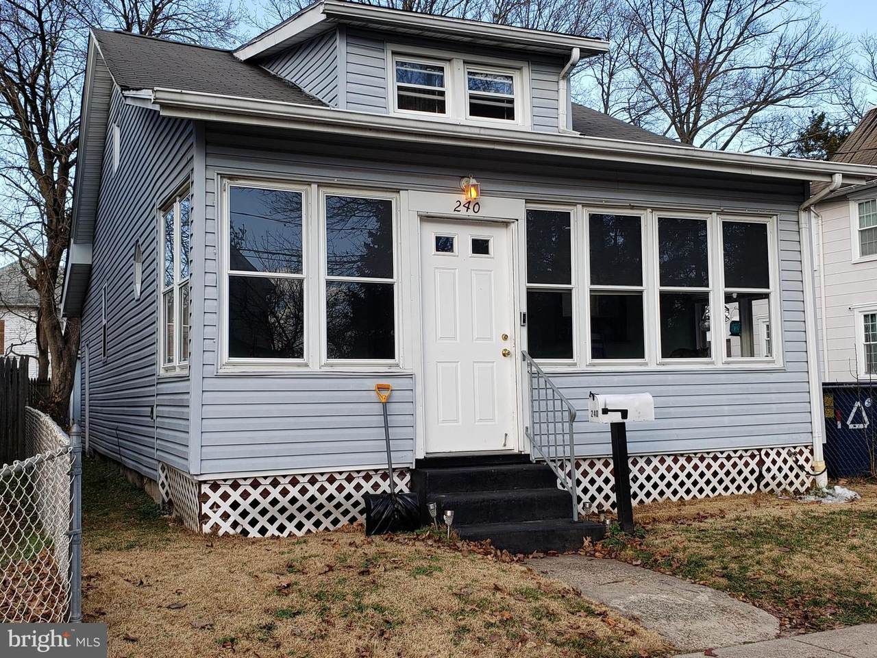 240 Washington Street - Photo 1
