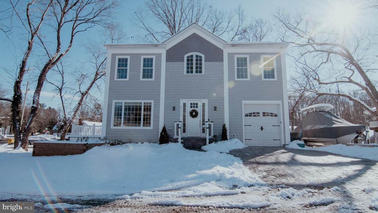 2776 Riverview Drive - Photo 1