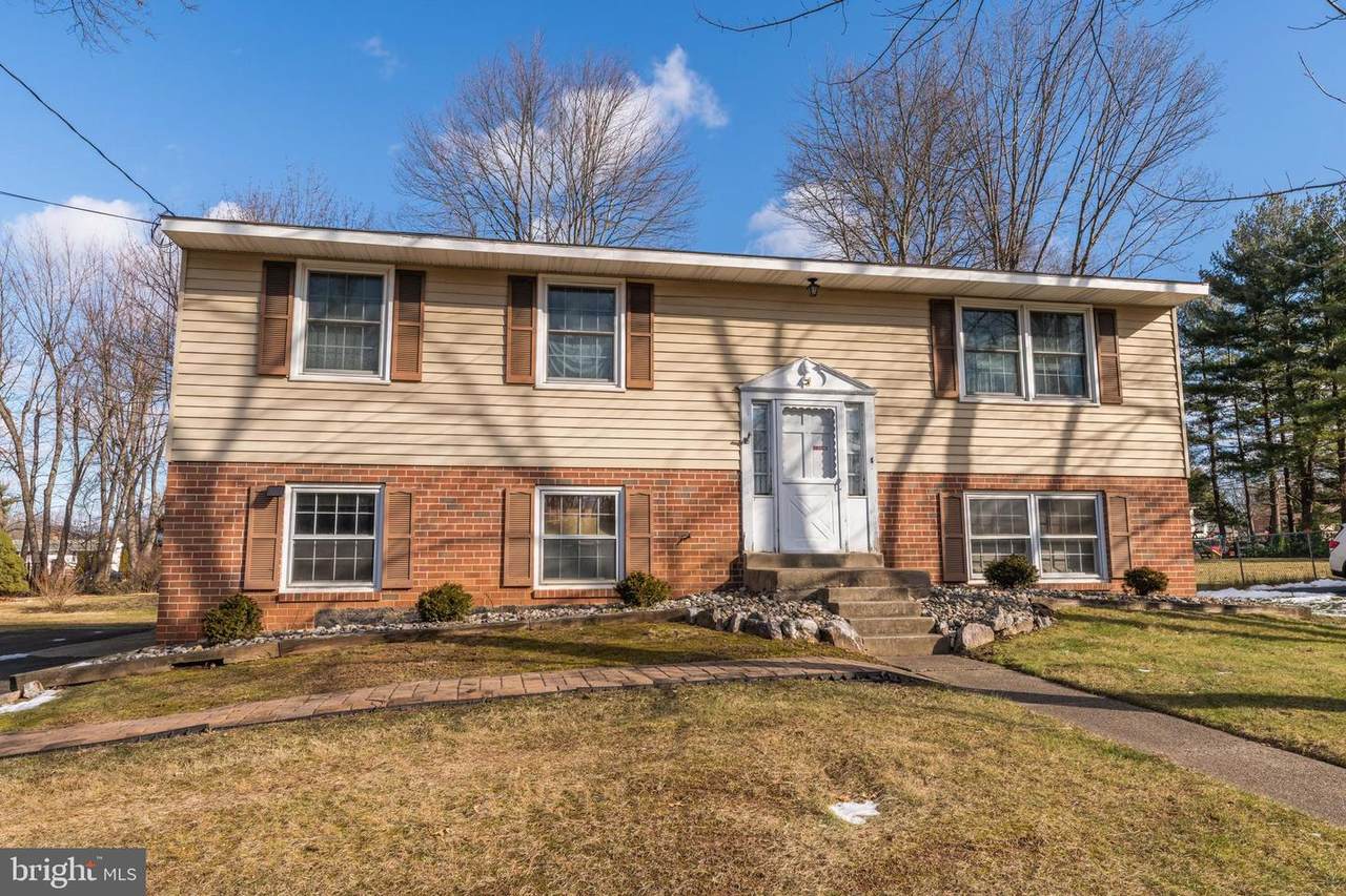 211 Hancock Road - Photo 1