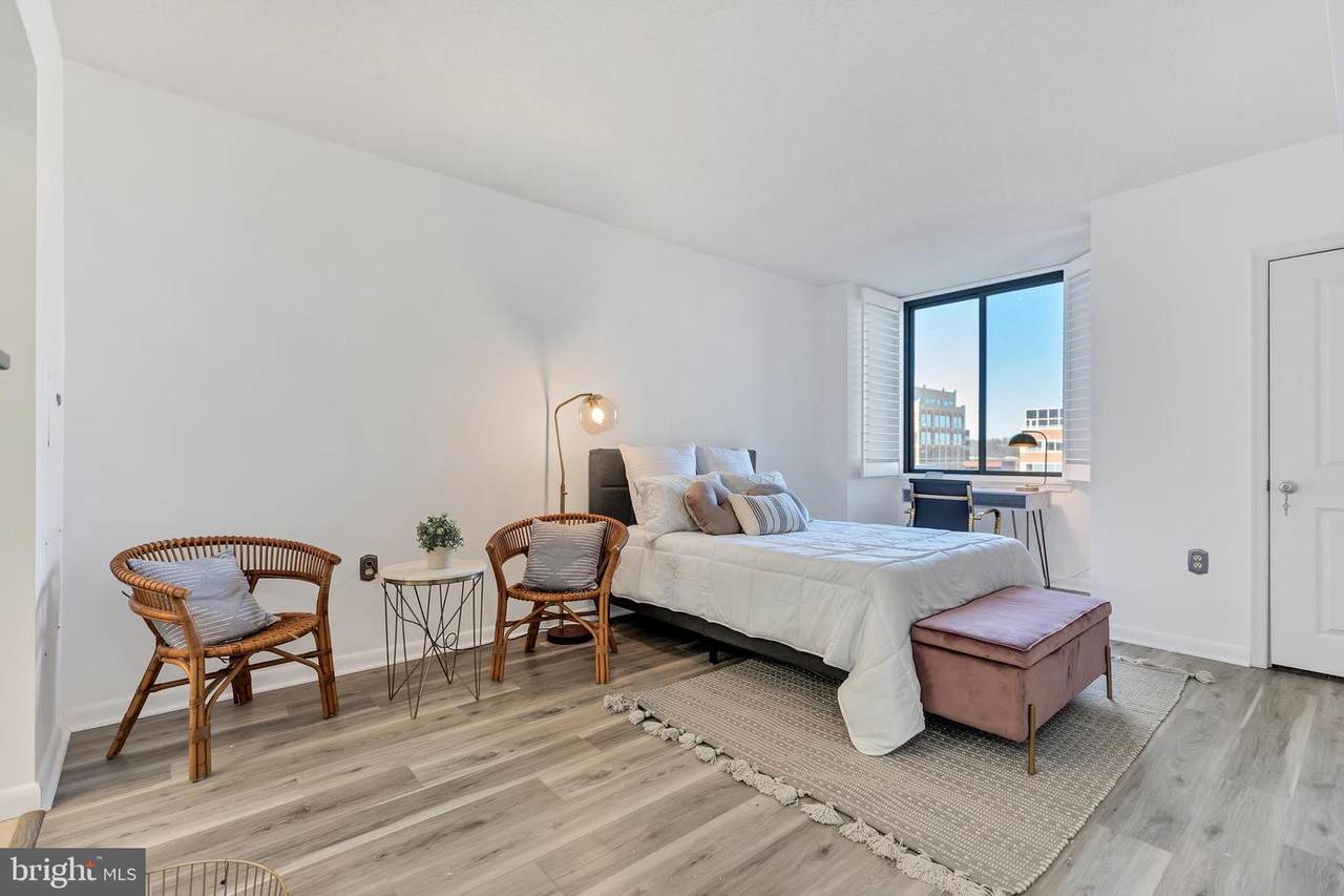 851 Glebe Road - Photo 1